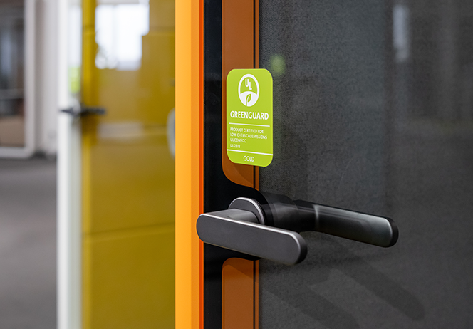 ZUM系列產品 榮獲UL GREENGUARD金級認證